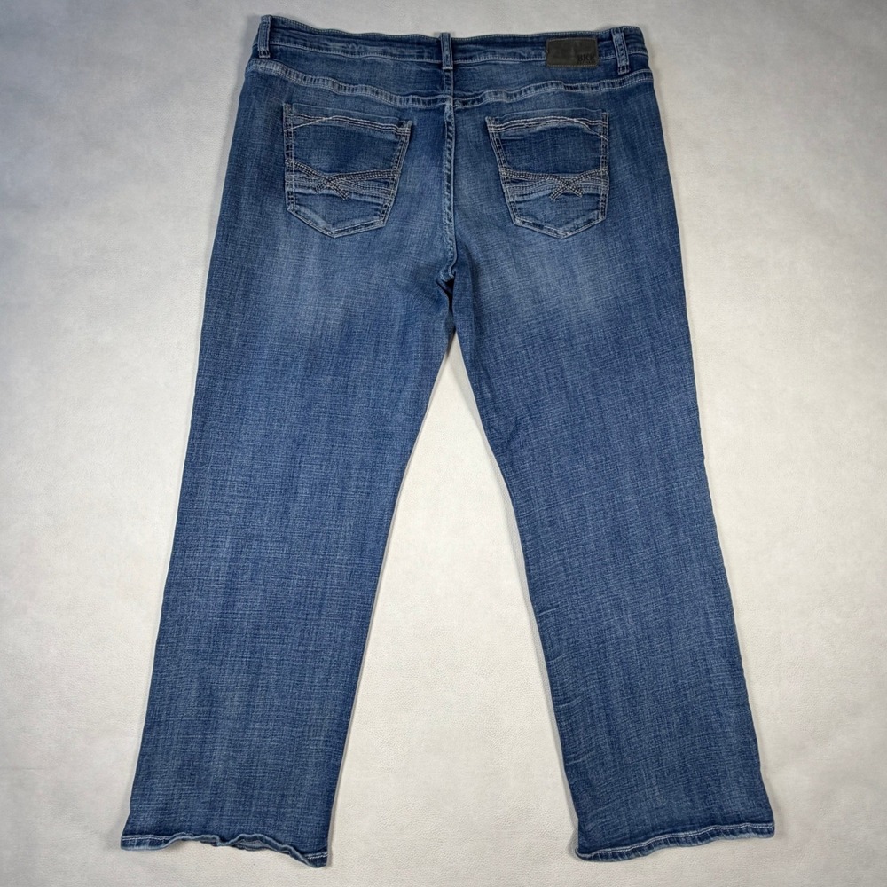 BKE Seth Mens Straight Leg Jeans 44x32 Medium Wash Blue Stretch Denim Whiskered - Picture 9 of 12
